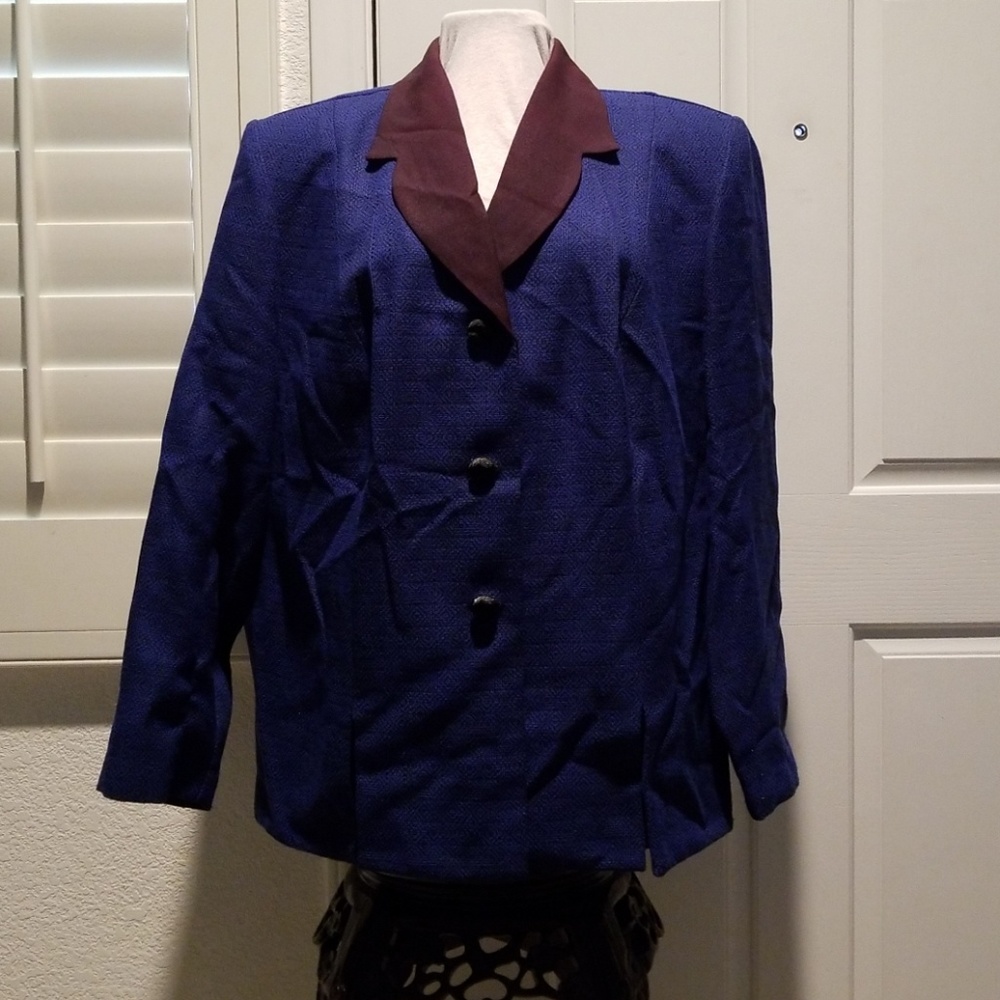 Long-sleeved Jacket